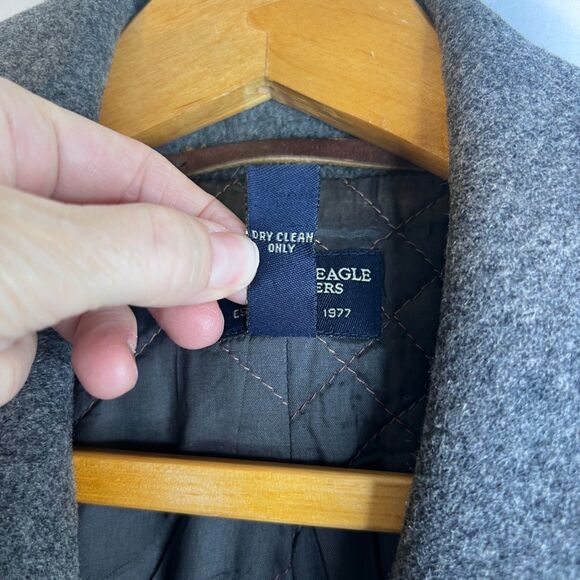 American Eagle Outfitters 80% Wool Peacoat Gray Classic Chic Size Medium Dressy - Picture 8 of 9